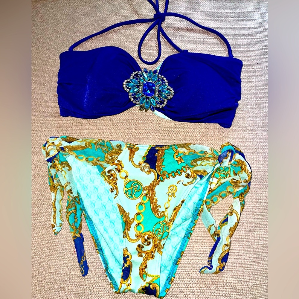 Victoria’s Secret Limited edition Bikini set